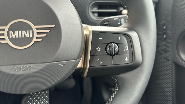 MINI Cooper 1.5 C Classic 5dr Auto Petrol Hatchback